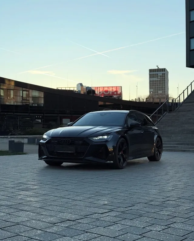 Rent a Audi RS6 Avant in Munich
