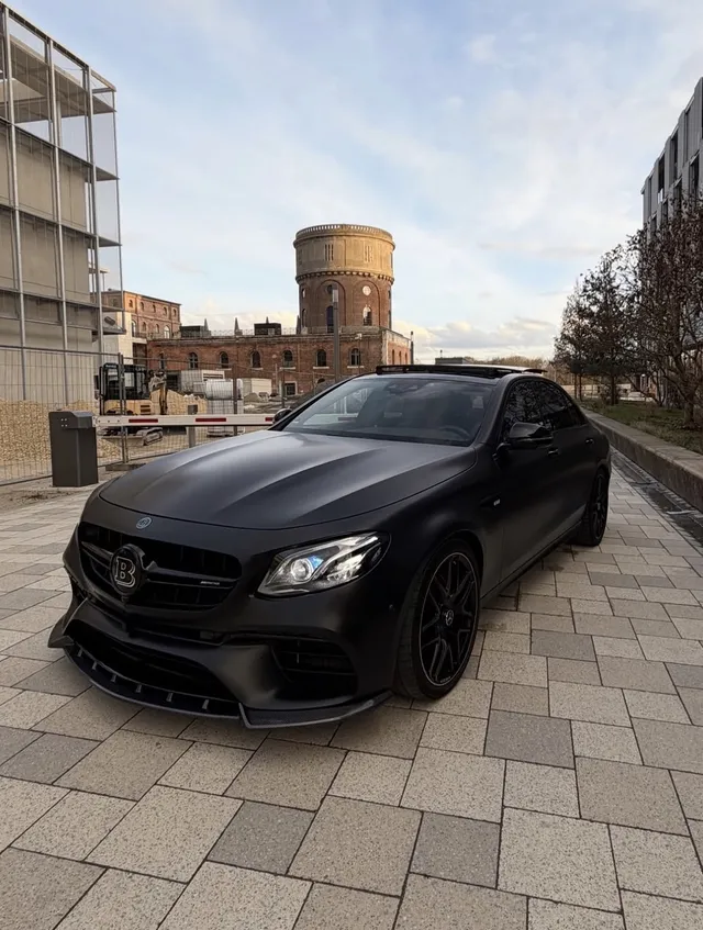 Rent a Mercedes AMG E63 S in Munich